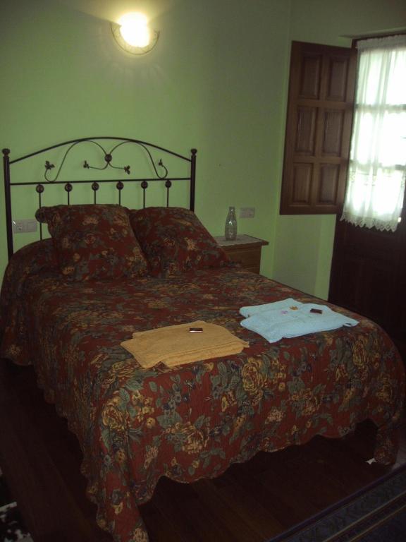 Casa Rural Josefina Aliezo Pokoj fotografie
